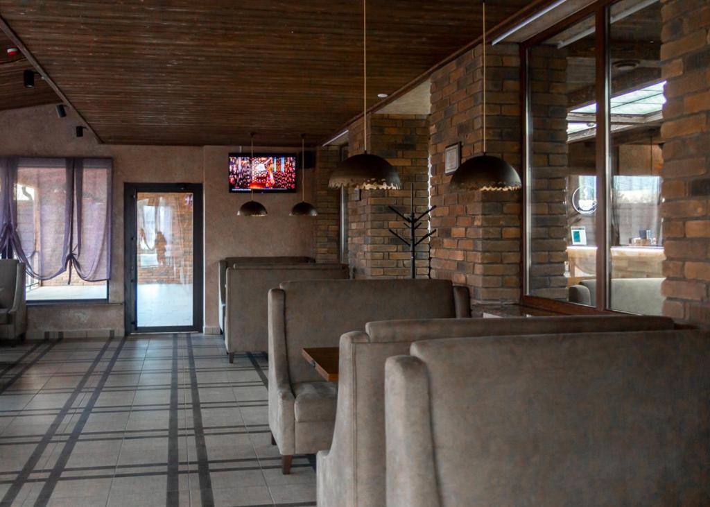 Hotel Dozari Korostyshiv Exteriér fotografie